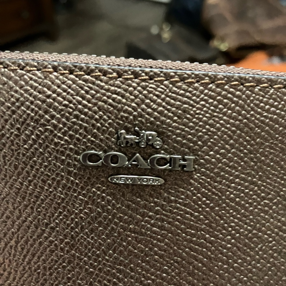 Coach Key chain - Picture 2 of 7